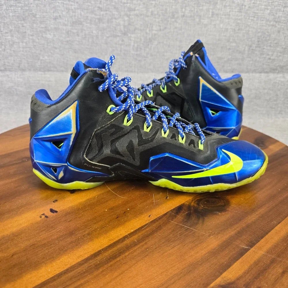 Nike LeBron 11 iD Custom Mens 9.5 Black Blue Volt Basketball Shoes 641216-991